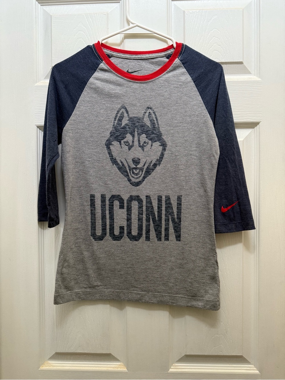 Nike Women’s Grey Baseball Tee with 1/4 sleeves